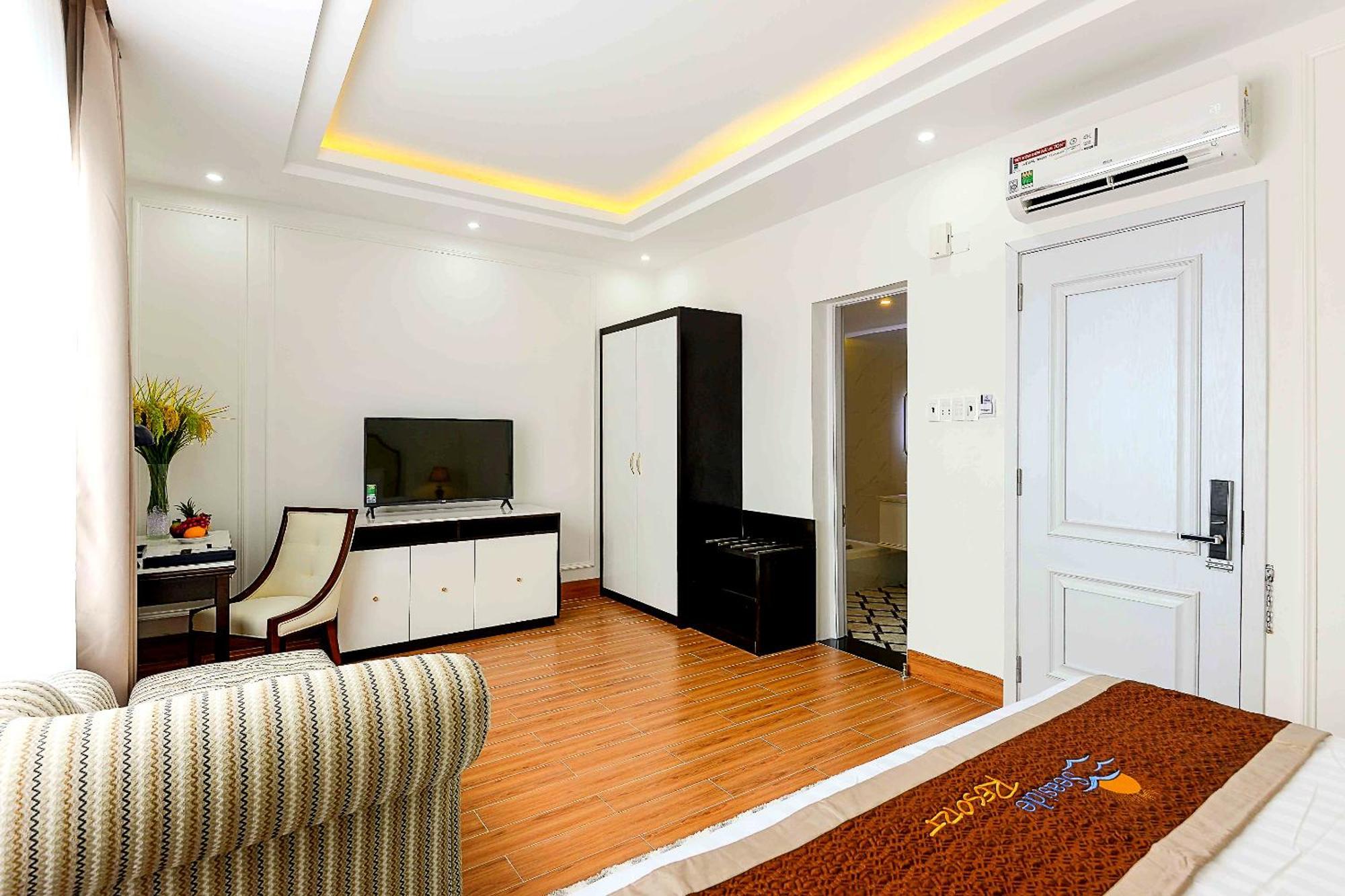 Seaside Boutique Resort Куинён Номер фото